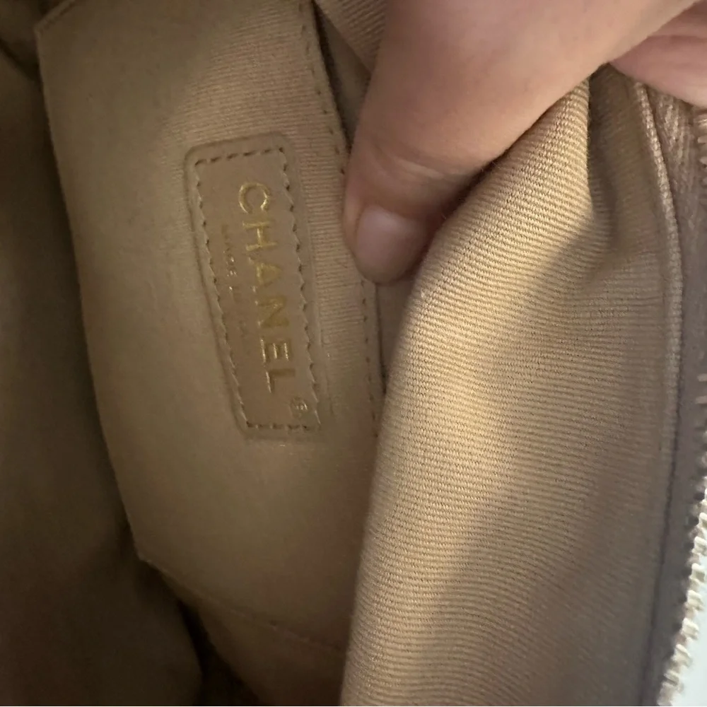 Chanel backpack - Picture 8 of 13